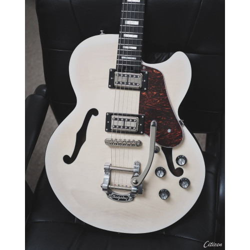 Model C3 - Electric Guitar